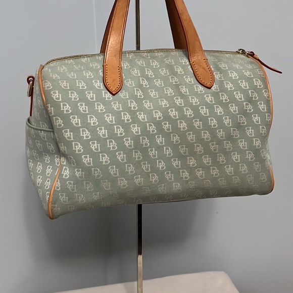 Dooney and Bourke Boston Style Purse - Picture 3 of 12